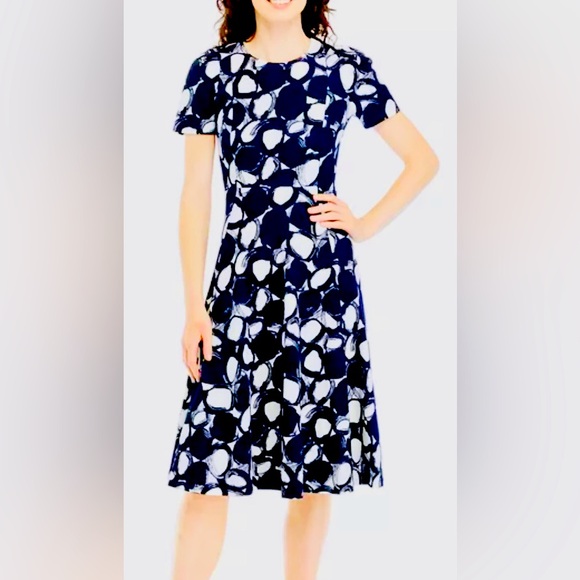NWT Calvin Klein Women's Short Sleeve Floral Print Scuba Fit/Flare Dress size 14 - Picture 1 of 7